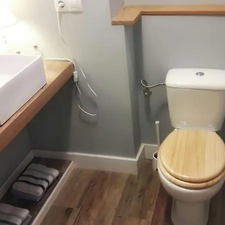 En El Centro Entre El Puerto Y Playas