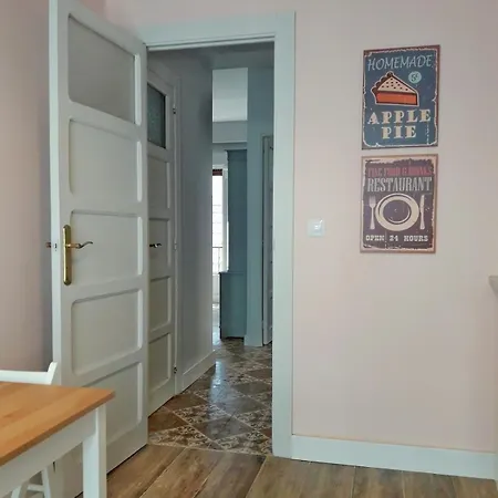 En El Centro Entre El Puerto Y Playas Apartament *