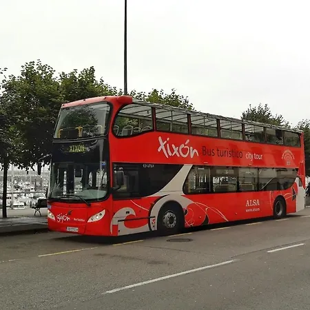 En El Centro Entre El Puerto Y Playas * Gijon