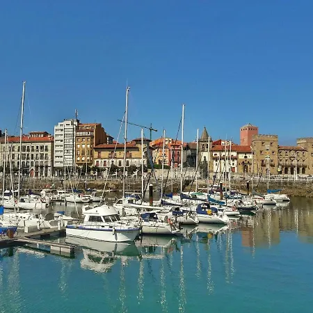 En El Centro Entre El Puerto Y Playas Apartment