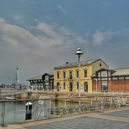 En El Centro Entre El Puerto Y Playas Apartment Gijon