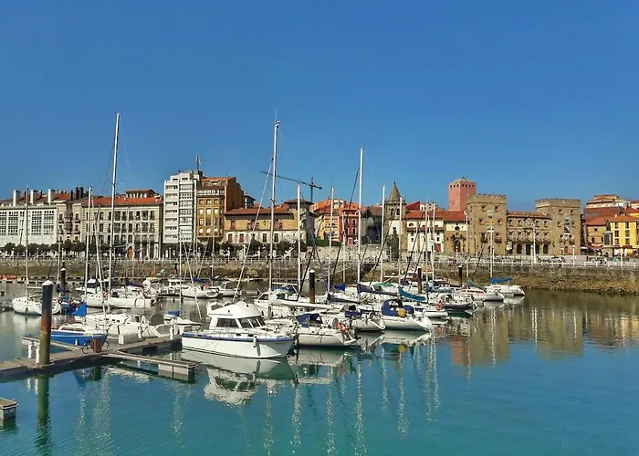 En El Centro Entre El Puerto Y Playas Apartment