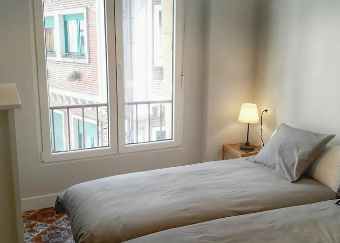 En El Centro Entre El Puerto Y Playas *